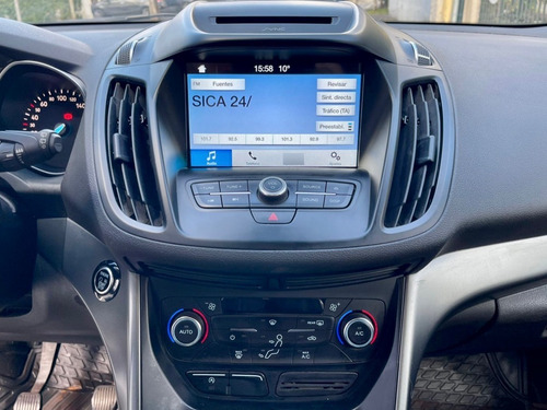 Imagen 10 de 13 de Ford Escape 2.0d Manual S