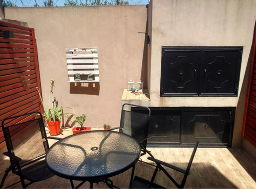 Venta Duplex 3 Ambientes Con Cochera Y Patio Haedo