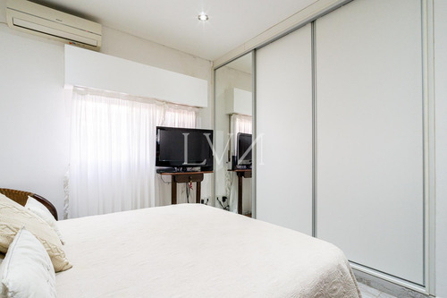 Venta Excelente Casa 4 Ambientes Barrio Naón, Mataderos