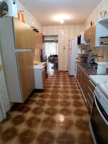 Imagem 13 de 16 de Apartamentos Dispondo De 125m² , 4 Dormitórios Sendo 2 Suítes, Sala Com Sacada E Vista Para O Mar, 2 Vaga De Garagem, Lazer (piscina E Churrasqueira) - Ap05402 - 68649819