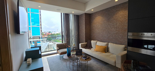 Departamento En Venta, En Interlomas, En Bosques De Las Palmas, Huixquilucan