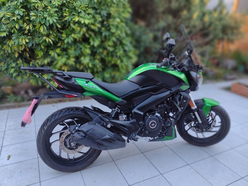 Bajaj Dominar 400 Ug