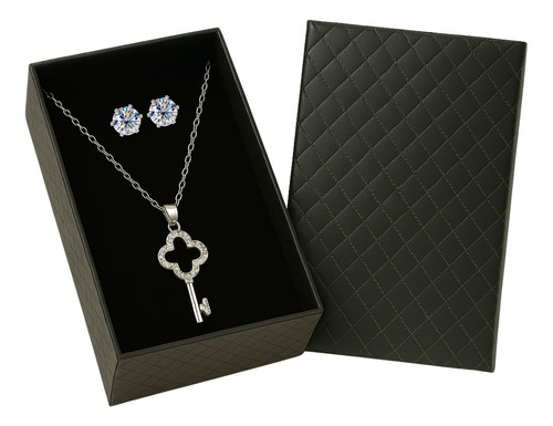 Colar Feminino Pingente Chave Trevo E Brinco Cordão Aço Inox Cor Prateado Caixinha Para Presente Gargantilha 45cm