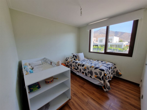 Arriendo Casa De 3 Dorm, En Chamisero Chicureo