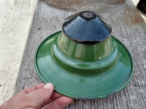 Antiguo Sombrero Enlozado Para Sol De Noche Rep. 21,5 Diam (Usado)