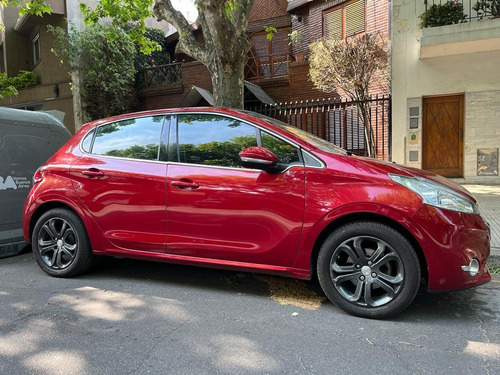 Imagen 9 de 12 de Peugeot 208 2014 1.6 Feline Pack Cuir