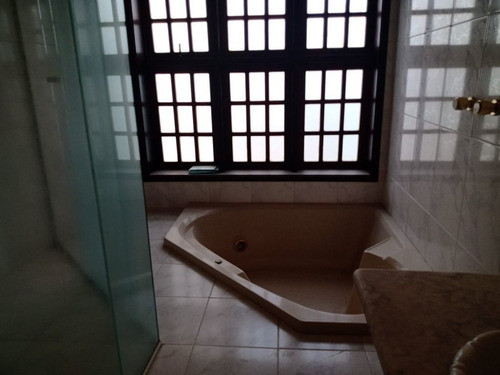 Imagem 11 de 30 de Casa Com 5 Dormitórios À Venda, 373 M² Por R$ 1.000.000,00 - Vila Santos - Caçapava/sp - Ca1410