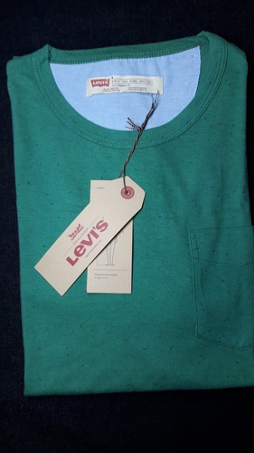 Remera Green Crew Levis