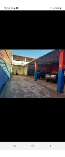 Sobrado Com Barracão Na Frente