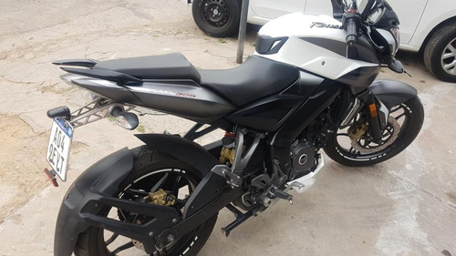 Imagen 5 de 6 de Rouser Ns200