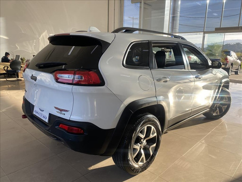 Imagem 2 de 11 de Cherokee 3.2 Trailhawk 4x4 V6 24v Gasolina 4p Automático