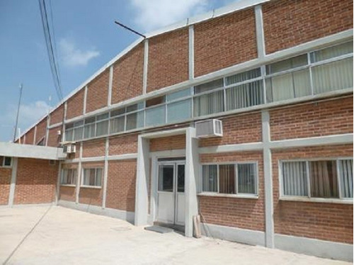 Nave Y Oficinas En Renta. Los Reyes Acozac, Tecámac Sup. 2,754 M2