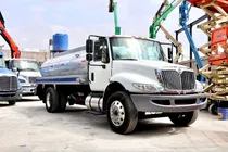 Comprar Pipa De Agua 10,000 Litros Rabón International 4300 2017