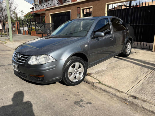 Imagen 1 de 21 de Volkswagen Bora 2011 2.0 Trendline 115cv