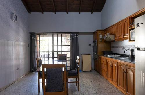 Venta Casa 5 Amb En Avellaneda