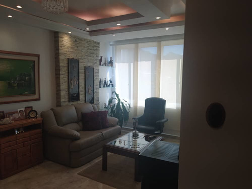 Imagen 3 de 7 de Apartamento En Naguanagua De Oportunidad