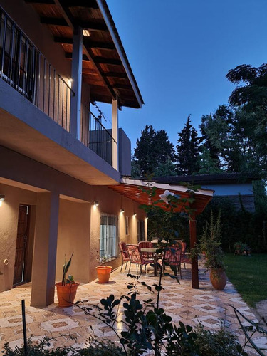 Casa - Barrio El Cazador