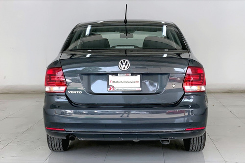 Imagen 4 de 15 de Volkswagen Vento Sedan 4 Pts Comfortline, Tm5, A/ac, Ra-15