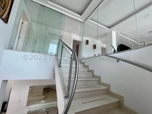Casa En Venta La Lagunita