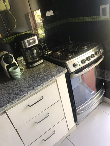 Alquiler Tres Ambientes Departamento - Moron Sur
