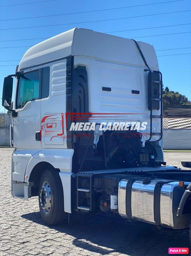 Imagem 2 de 13 de Caminhão Man Tgx 28440 6x2 2018 Único Dono