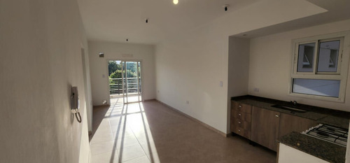 Hermoso Departamento De 1 Dormitorio En Yerba Buena !