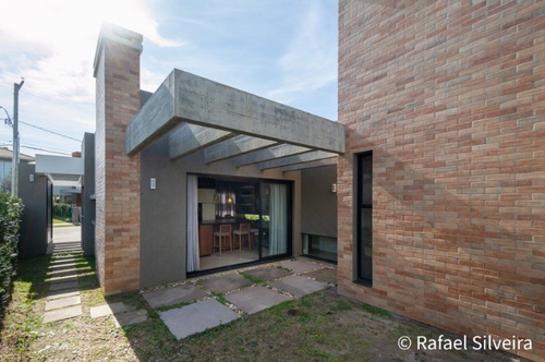 Imagem 21 de 30 de Casa À Venda Em Xangri-lá - Ca01189 - 68219623