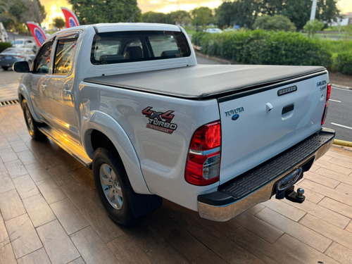 Toyota Hilux 2.7 SRV 4X4 CD 16V FLEX 4P AUTOMÁTICO