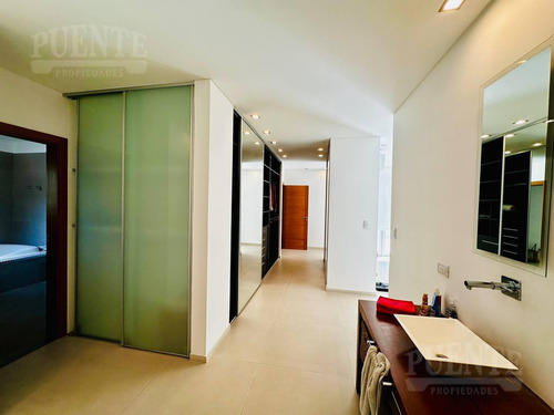 Saint Thomas Sur Venta Con Renta Hasta Abril 2025