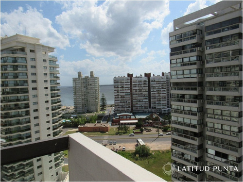 Imagen 6 de 30 de Piso Alto En Brava, 3 Dormitorios
