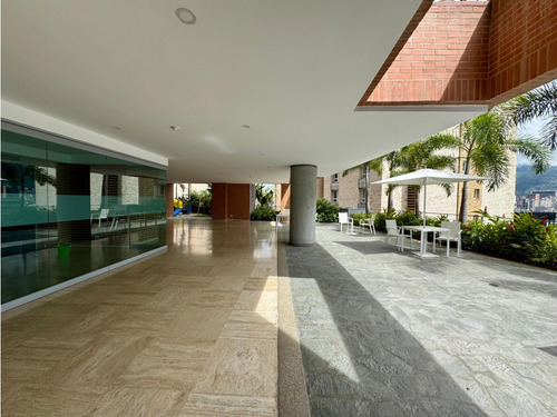 Hermoso Apartamento En Alquiler En Lomas De Las Mercedes 216,67 M2