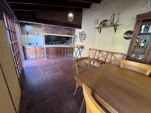 Dueño Vende Casa Ph Barra De Carrasco 3d Y 2b - A Metros De Rambla Y Macro Mercado