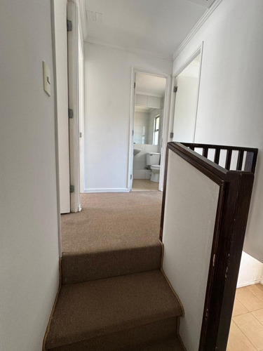 Arriendo Casa 3 Dormitorios Excelente Ubicación En Sta Cruz