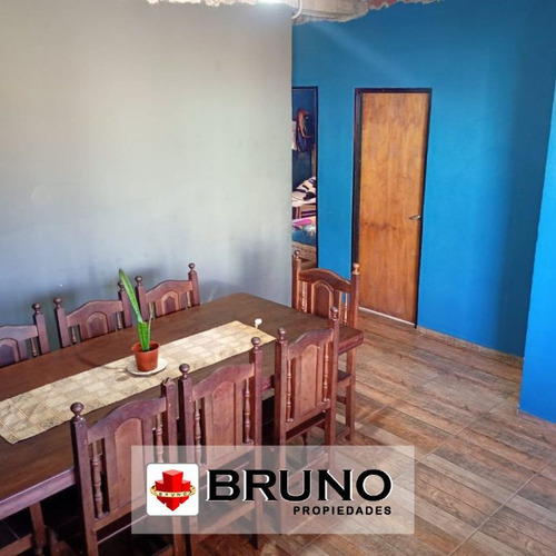 Casa En Venta En Merlo Sur