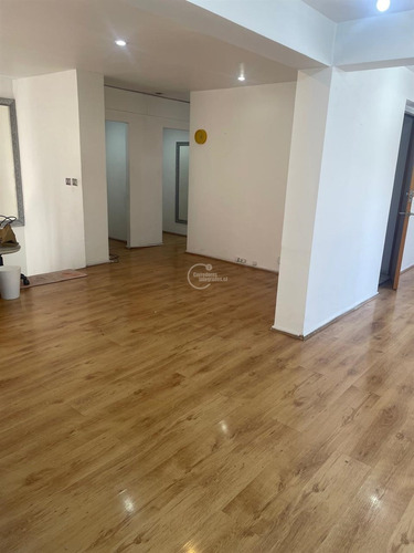 Local Comercial En Arriendo En Vitacura