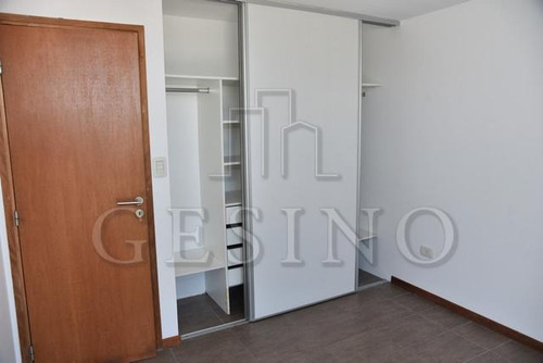 Imagen 13 de 20 de Departamento - La Plata