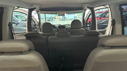 Fiat Doblo 1.8 16v Essence 7l Flex 5p 5 marchas