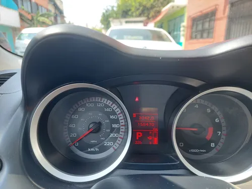 Mitsubishi Lancer Es At Cvt