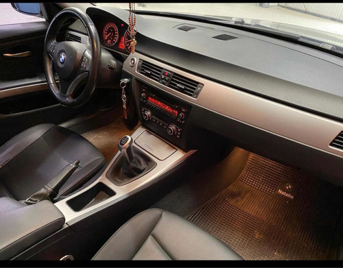 Bmw Serie 3 2.5 323i Sedan Active 2008