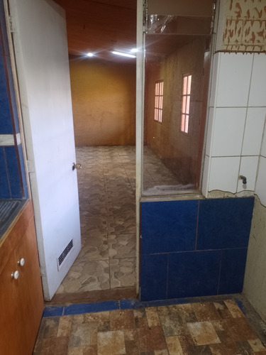 Hermosa Casa Esquina, De Dos Pisos, Excelente Barrio