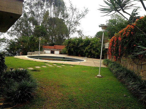 Imagen 9 de 12 de Espectacular Casa Alto Hatillo, La Lagunita, Vista Caracas, Piscina