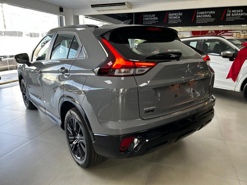 Mitsubishi Eclipse Cross 1.5 MIVEC TURBO GASOLINA HPE BLACK CVT