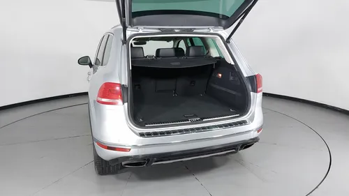Volkswagen Touareg 4.2 V8 R-LINE