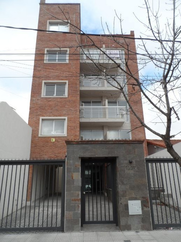 Imagen 3 de 14 de Departamento En Venta En Haedo Norte
