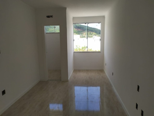 Sobrado - C212 - 69208435