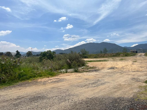 Se Vende Lote A Un Costado De Los Go Karts De Bosque Real