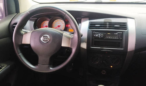 Nissan Livina 1.6 S 16v Flex 4p Manual
