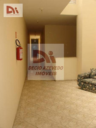 Kitnet Com 1 Dormitório Para Alugar, 30 M² Por R$ 650,00/mês - Centro - Taubaté/sp - Kn0002