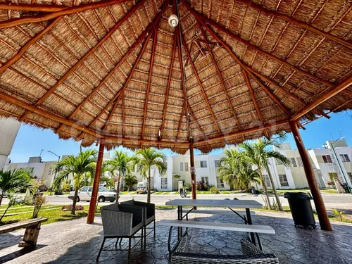 Casa En Venta De 2 Recamaras En Palmas 2 Playa Del Carmen