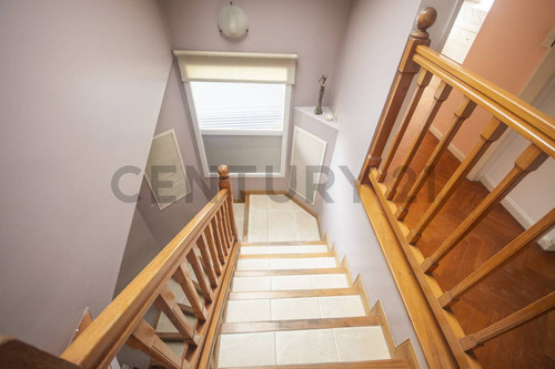Casa Venta 4 Ambientes La Horqueta San Isidro Cochera Y Patio Y Parrilla Y Quincho Y Pileta Y Barrio
